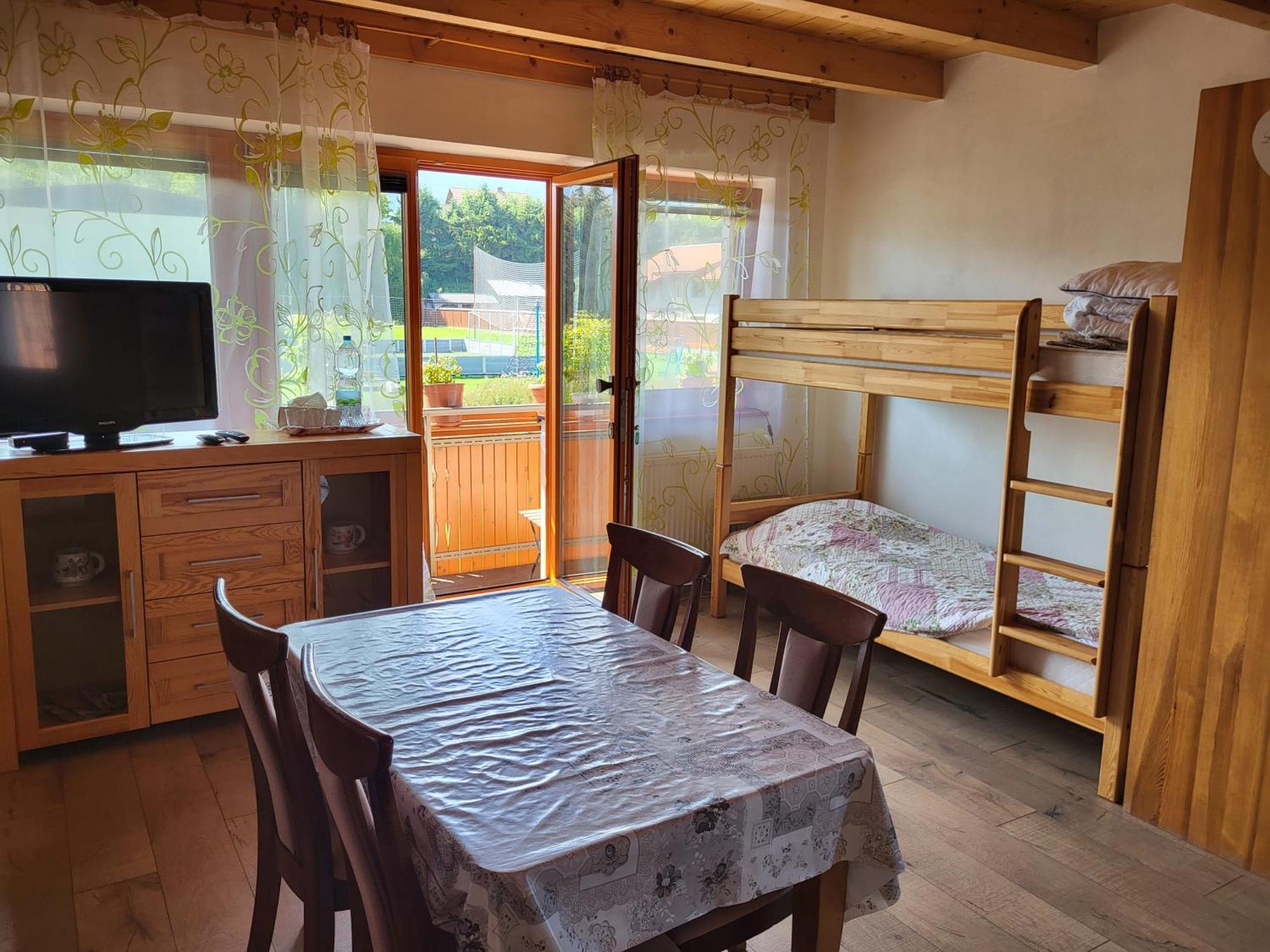 Privat Nika Hotel Zavazna Poruba Room photo